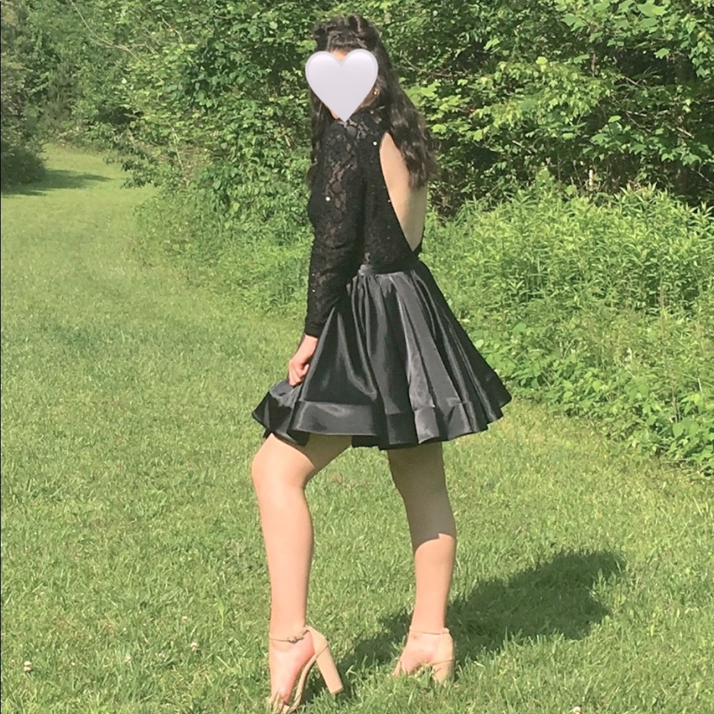 Cocktail Dress w/Keyhole back - Black - Size 12